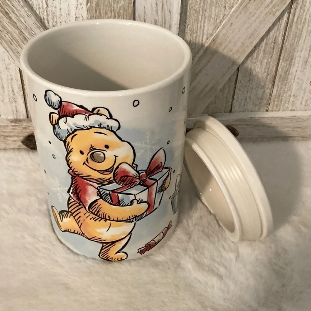 Disney Winnie the Pooh Christmas Canister